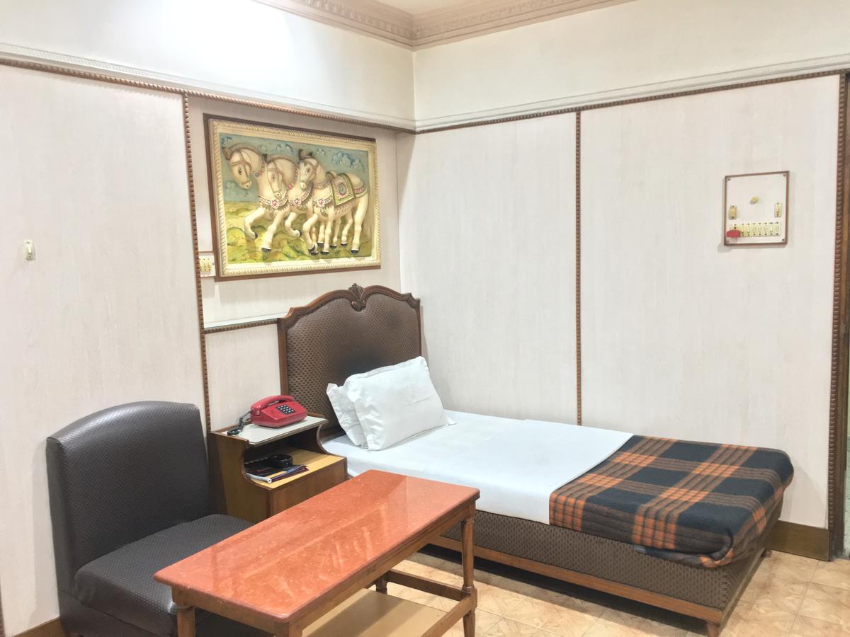 Nalanda Hotel Jamshedpur Esterno foto