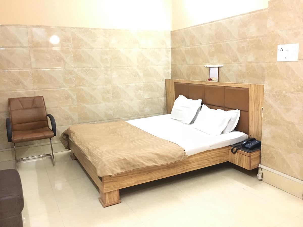 Nalanda Hotel Jamshedpur Esterno foto